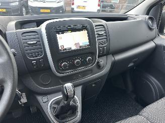 Renault Trafic 2.0 dCi 145pk 6-traps AUT Euro6 T29 L1H1 Comfort 3pers - nap - 1e eig - 2x schuifdeur - navi - airco - cruise - pdc picture 18