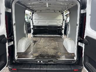 Renault Trafic 2.0 dCi 145pk 6-traps AUT Euro6 T29 L1H1 Comfort 3pers - nap - 1e eig - 2x schuifdeur - navi - airco - cruise - pdc picture 12