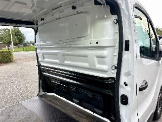 Renault Trafic 2.0 dCi 145pk 6-traps AUT Euro6 T29 L1H1 Comfort 3pers - nap - 1e eig - 2x schuifdeur - navi - airco - cruise - pdc picture 42