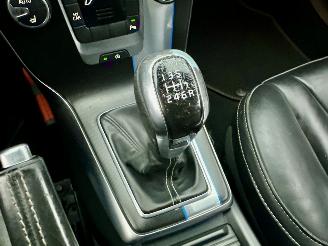 Volvo V-40 2.0 D4 230pk 6-bak R-Design - xenon - getuned - leer - navi - stoelverw - lmv - memory pakket picture 35