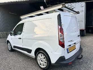 Ford Transit Connect 1.5 TDCI 75pk euro.6 L1 Trend 3Pers - 132dkm nap - airco - cruise - pdc v+a - trekh - imperiaal picture 5