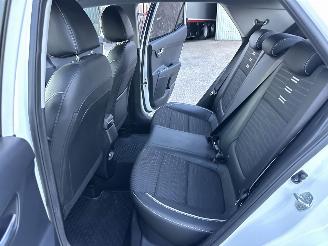 Kia Stonic 1.0 T-GDi MHEV 101pk GT-Line - nap - 1e eig - navi - camera - 1/2 leer - stuur + stoelverw - keyless entry + start picture 53
