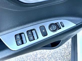 Kia Stonic 1.0 T-GDi MHEV 101pk GT-Line - nap - 1e eig - navi - camera - 1/2 leer - stuur + stoelverw - keyless entry + start picture 42