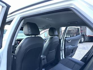 Kia Stonic 1.0 T-GDi MHEV 101pk GT-Line - nap - 1e eig - navi - camera - 1/2 leer - stuur + stoelverw - keyless entry + start picture 54