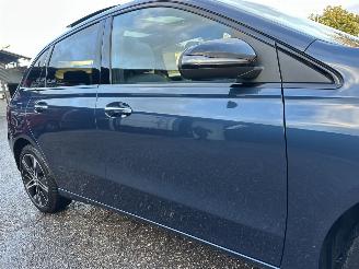 Mercedes B-klasse 250e 163pk aut + f1 Lux Line - pano - nap - 1e eig - widescreen - sfeerverl - leer - memory l+r picture 99