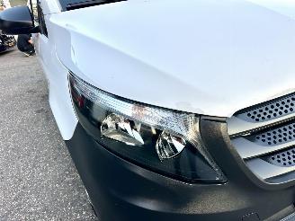 Mercedes Vito 111 CDI 114pk 6-bak Lang - nap - 1e eig - 3pers - navi - camera - airco - trekh - euro6 - licht + regens picture 73