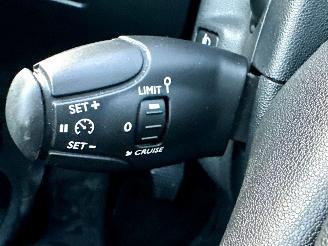 Citroën C3 1.2 82pk PureTech Collection - pano - 90dkm nap - navi - clima - cruise - pdc - 4x elektr ramen picture 20