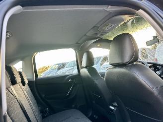 Citroën C3 1.2 82pk PureTech Collection - pano - 90dkm nap - navi - clima - cruise - pdc - 4x elektr ramen picture 41