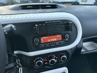 Renault Twingo 1.0 SCe 71pk Collection - 13dkm nap - 1e eig - airco - cruise - elektr pakket - led - aux - usb picture 33