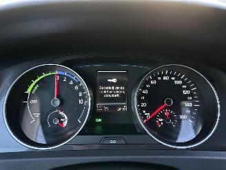 Volkswagen e-Golf 136pk dsg aut Highline - nap - facelift - navi - acc - front assist - cruise - pdc v+a - rijdbaar picture 23
