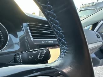 Volkswagen e-Golf 136pk dsg aut Highline - nap - facelift - navi - acc - front assist - cruise - pdc v+a - rijdbaar picture 28
