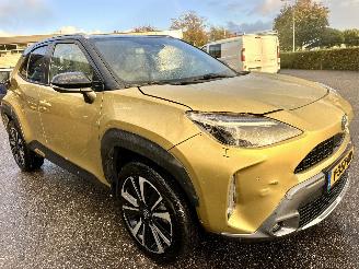 Toyota Yaris Cross 1.5 Hybrid 93pk aut Launch Edition - head up - leer - stuur/stoelverw - elektr klep - front + line + side assist picture 3