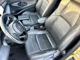 Toyota Yaris Cross 1.5 Hybrid 93pk aut Launch Edition - head up - leer - stuur/stoelverw - elektr klep - front + line + side assist picture 42