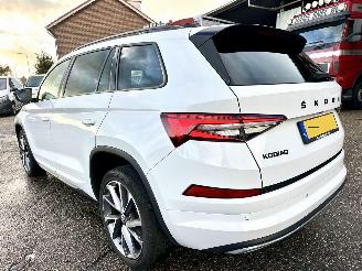 Skoda Kodiaq 1.5 TSI 150pk aut + f1 Sportline Bus - nap - camera - keyless - stuurverw - front + line + side assist picture 7