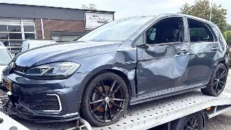 Volkswagen Golf gereserveerd GTE 1.4 tsi phev aut + f1 - pano - 90dkm - navi - carplay - stoelverw - keyless entry + start picture 26