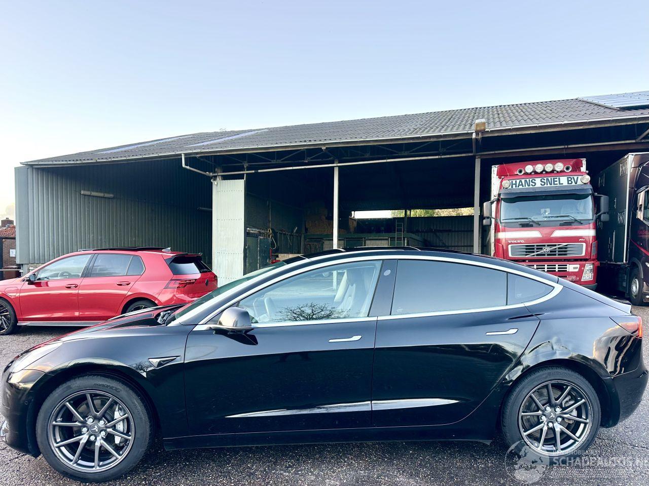 Tesla Model 3 Standard RWD Plus 60kWh 238pk aut - pano - nap - leer - stoelverw - full self driving comp 3