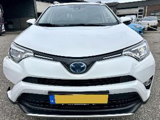 Toyota Rav-4 2.5 Hybrid 188pk aut Executive - 62dkm - leer - navi - cam - keyless - stoelverw - front + line assist picture 3