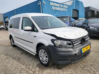 skadebil auto Volkswagen Caddy Volkswagen Caddy Maxi 2.0 TDI DSG Trendline 5p + ROLSTOEL 2018/4