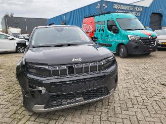 Jeep Avenger Jeep AVENGER Summit 54 kWh raqnge 400 KM NWprijs €44000 picture 10