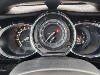 Citroën DS3 DS 3 1.2 AUTOMAAT PureTech So Chic picture 10