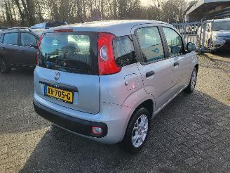 Damaged car Fiat Panda Panda 0.9 TwinAir Popstar  45000 km!! rijdbaar c.v ,aircp 2016/11