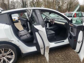 Tesla Model Y MODEL Y RWD 58 kWh range 455 km 52000 km rijdbaar picture 23