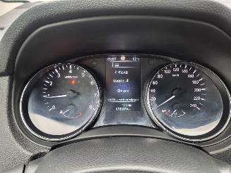 Nissan Qashqai Qashqai 1.2 N-Connecta picture 15