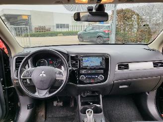 Mitsubishi Outlander Outlander PHEV Instyle 4WD plug in hybride picture 4