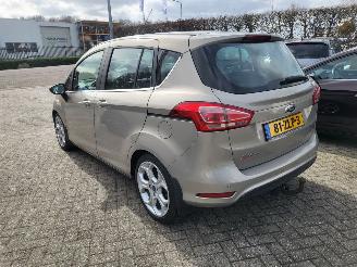 krockskadad bil auto Ford B-Max 2xB-Max 1xAUTOMAAT 1.6 TI-VCT Titanium 1x 1.0 EcoBoost Titanium 1 KOOP 2015/8
