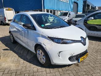 Avarii autoturisme Renault Zoé ZOE Q90 Bose Quickcharge 41 kWh RIJDBAAR HUURACCU 2018/2