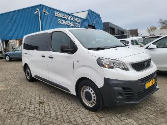 Unfallwagen Peugeot Expert e-Expert 50 kWh 9 persoons 2021/9