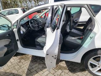 Coche accidentado Seat Ibiza 5 drs 1.2 TSI Style 105 pk 2012/6