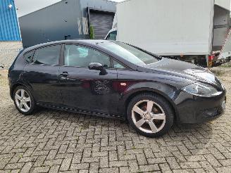 occasione autovettura Seat Leon 1.6 Stylance Hatchback 102 pk  nwe apk 1e eigenaar  N.A.P 2006/3