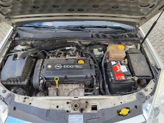 Opel Astra Opel Astra Wagon 1.6 Essentia picture 17