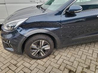 Schadeauto Kia Niro Niro 1.6 GDi Hybrid DynamicLine 1e eigenaar rijdbaar 2020/3