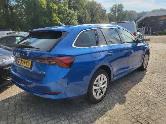 Skoda Octavia Combi 1.5 E hybride -TSI Business Edition Plus autom rijdbaar € 46000.-- nieuw picture 4