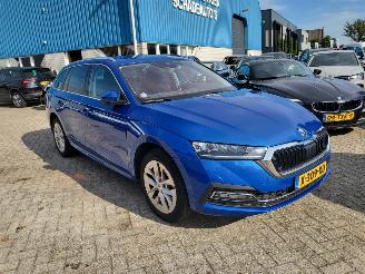 škoda osobní automobily Skoda Octavia Combi 1.5 E hybride -TSI Business Edition Plus autom rijdbaar 2024/3