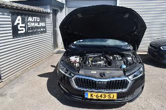 Skoda Octavia 1.0 Tsi Business Edition 110Pk *Navi/Clima picture 14