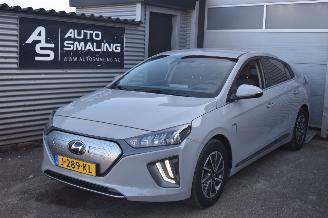 Avarii autoturisme Hyundai Ioniq 38Kwh Comfort Ev 136Pk *Navi/Clima/Camera/stoelverwarming 2020/9