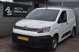skadebil bedrijf Citroën Berlingo 1.5 Bluehdi Control 75Pk *Airco 2021/8