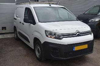 Citroën Berlingo 1.5 Bluehdi Control 75Pk *Airco picture 2
