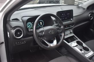Hyundai Kona 39Kwh Comfort 136Pk 3FASE *Navi/Clima/Camera/stoelverwarming picture 8