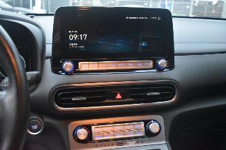 Hyundai Kona 64Kwh Comfort 204Pk 3FASE *Navi/Clima/Camera/Stoelverwarming picture 13