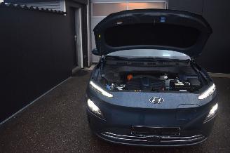 Hyundai Kona 64Kwh Comfort 204Pk 3FASE *Navi/Clima/Camera/Stoelverwarming picture 14
