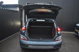 Hyundai Kona 64Kwh Comfort 204Pk 3FASE *Navi/Clima/Camera/Stoelverwarming picture 7