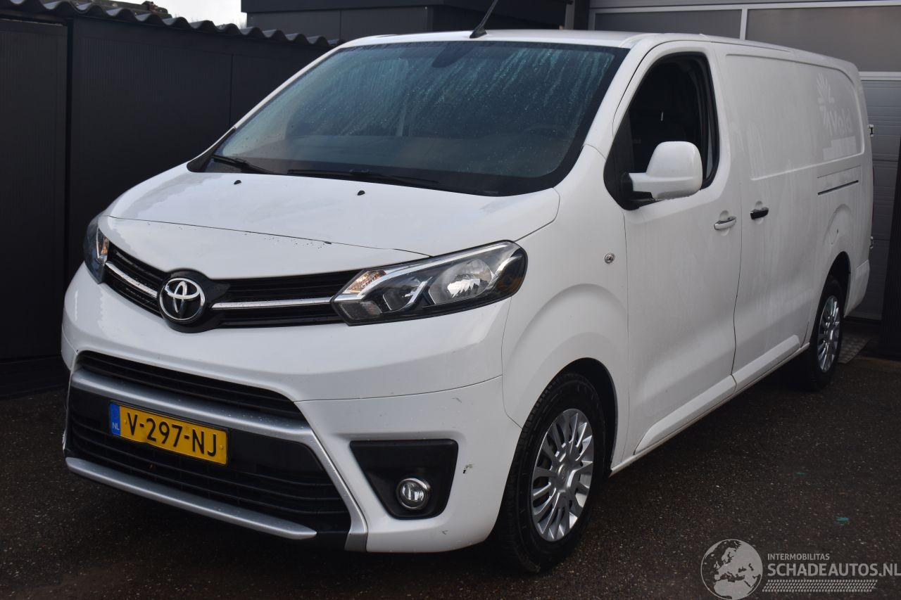 Toyota Proace 2.0 Worker D-4D Professional Long 177Pk *Navi/Clima