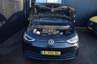 Volkswagen ID.3 58Kwh first Plus 204Pk 3FASE *Navi/Clima/Camera/Stoelverwarming picture 15