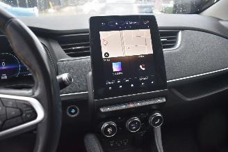 Renault Zoé 52Kwh R135 Intens 3FASE 92%SOH *Navi/CLima/Camera/Stoelverwarming picture 10