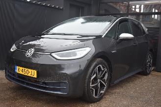 Damaged car Volkswagen ID.3 58Kwh First Plus 204Pk 3Fase *Navi/Clima/Camera/Stoelverwarming 2020/12