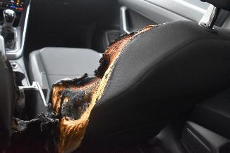 Volkswagen Taigo 1.0 Tsi Style 110Pk *Clima/Navi/Camera/Stoelverwarming picture 16